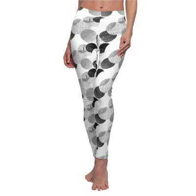 Monochrome Geometric Pattern Leggings – Chic Black and White Design for Modern Style